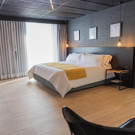Fulton Business Luxury Hotel กัวดาลาฮารา ภายนอก รูปภาพ