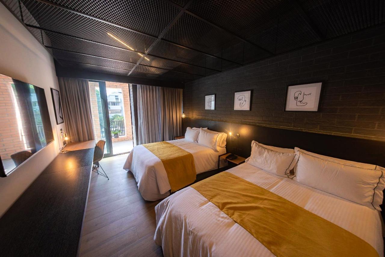 Fulton Business Luxury Hotel กัวดาลาฮารา ภายนอก รูปภาพ
