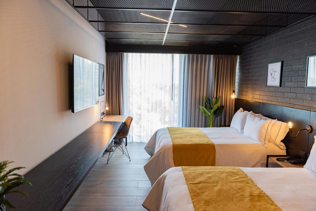Fulton Business Luxury Hotel กัวดาลาฮารา ภายนอก รูปภาพ