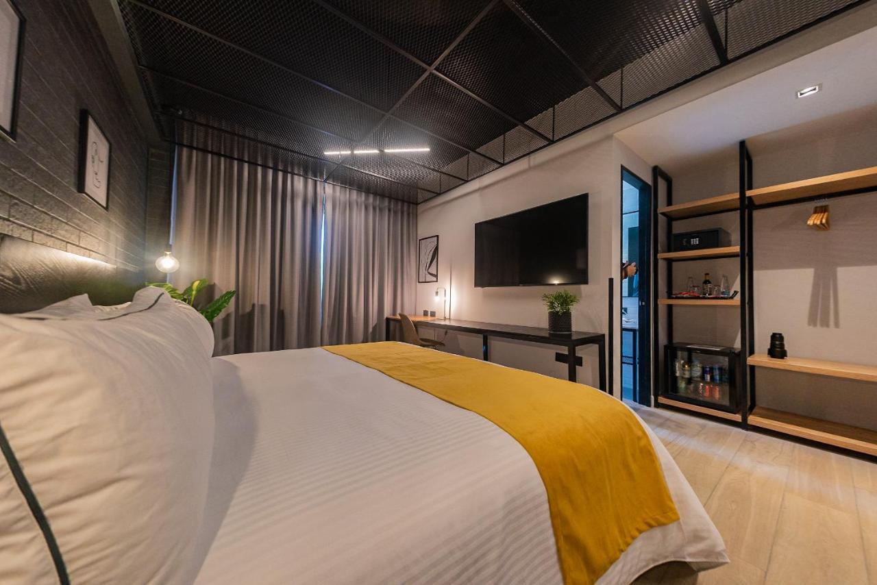 Fulton Business Luxury Hotel กัวดาลาฮารา ภายนอก รูปภาพ