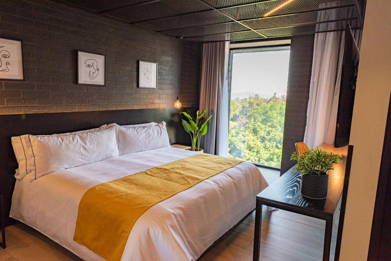 Fulton Business Luxury Hotel กัวดาลาฮารา ภายนอก รูปภาพ