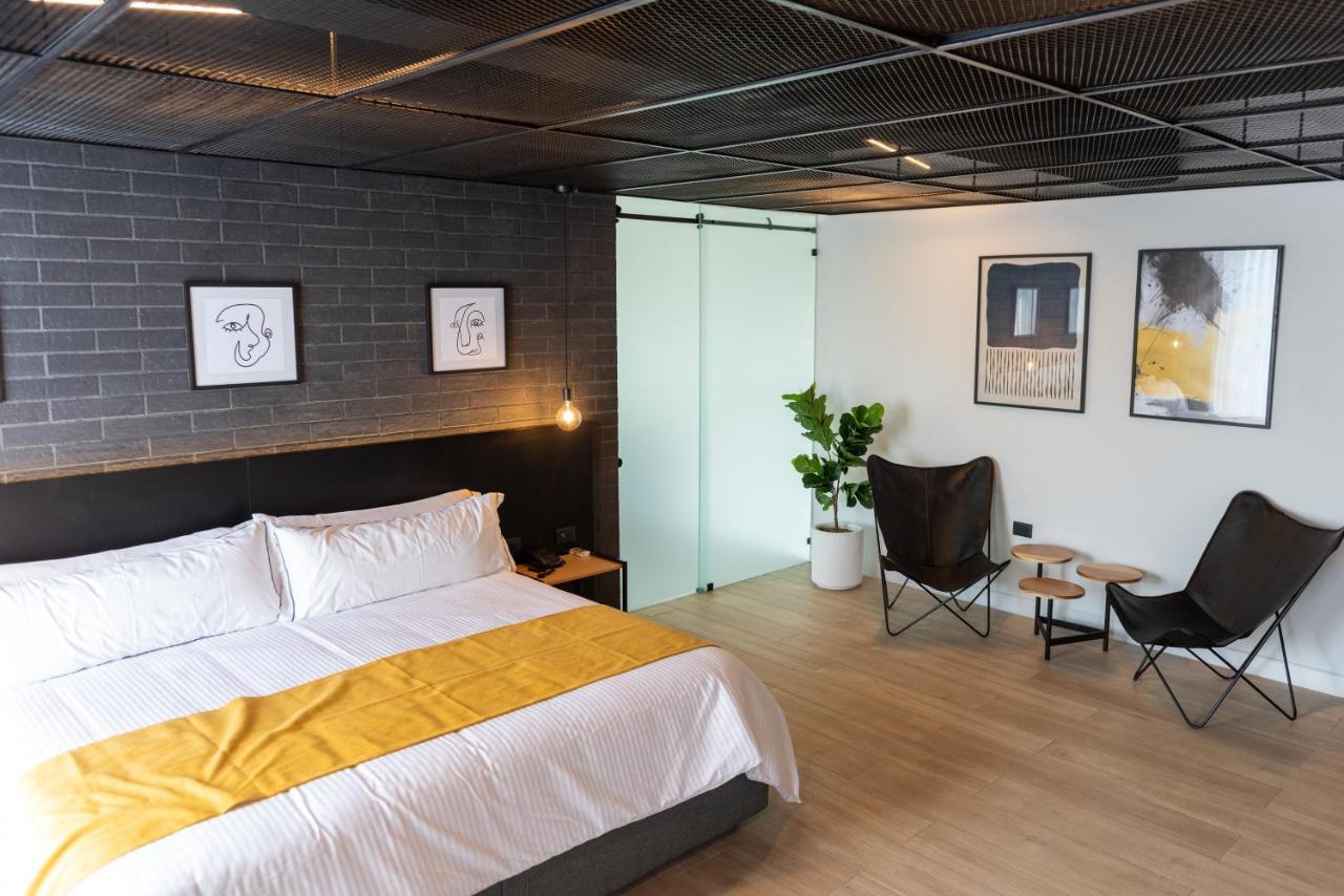 Fulton Business Luxury Hotel กัวดาลาฮารา ภายนอก รูปภาพ